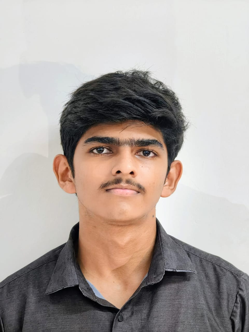 Aryan Raj, MMS alumnus