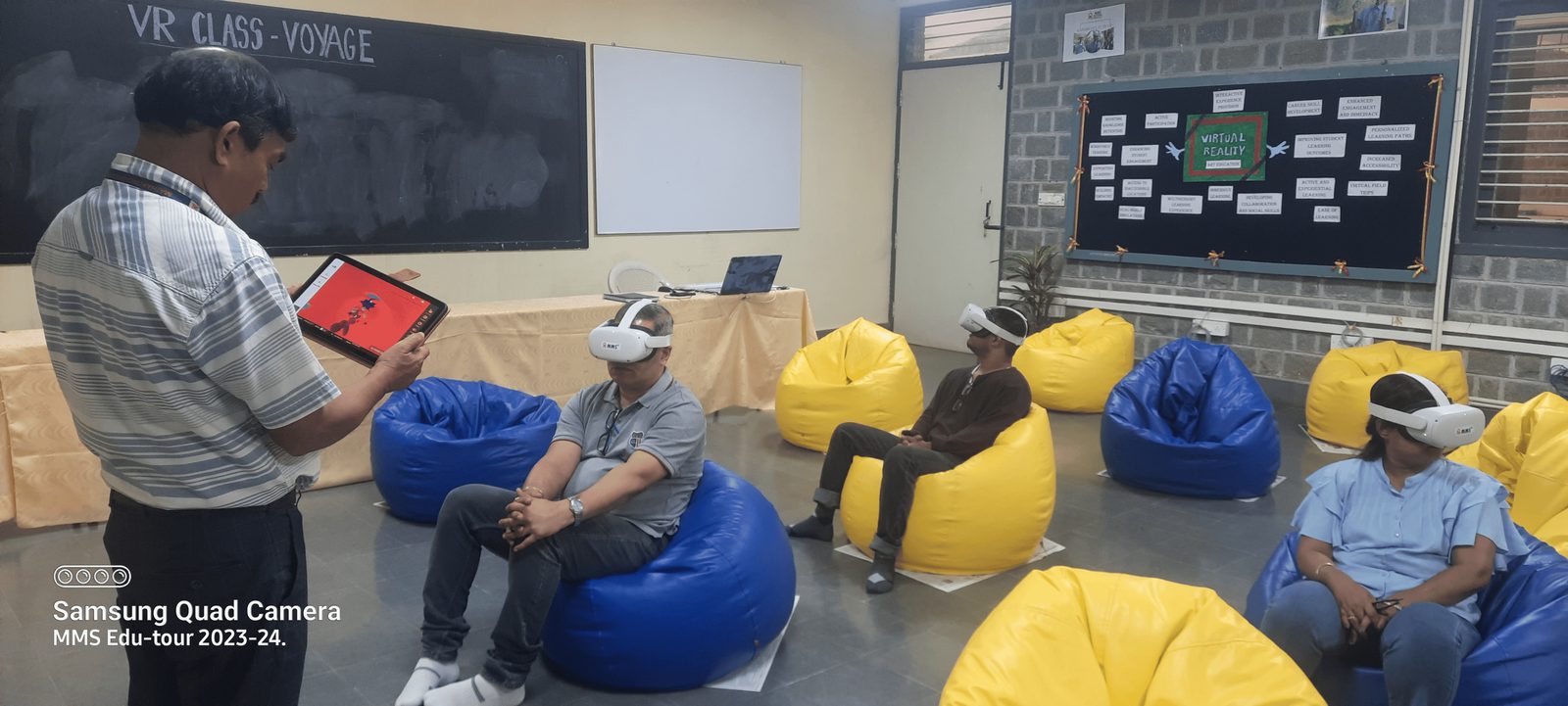 MMS staff exploring a VR class voyage together